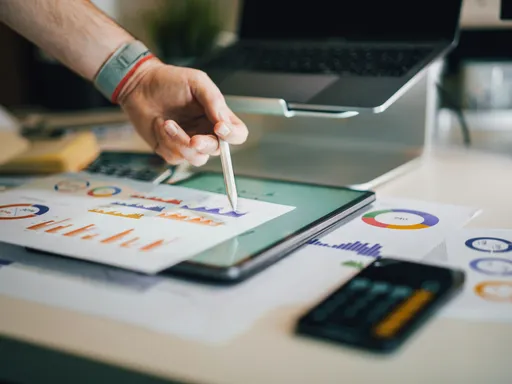 New feature and change explainer copilot